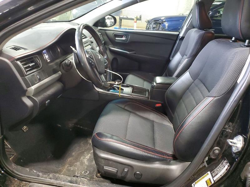 2016 Toyota Camry se