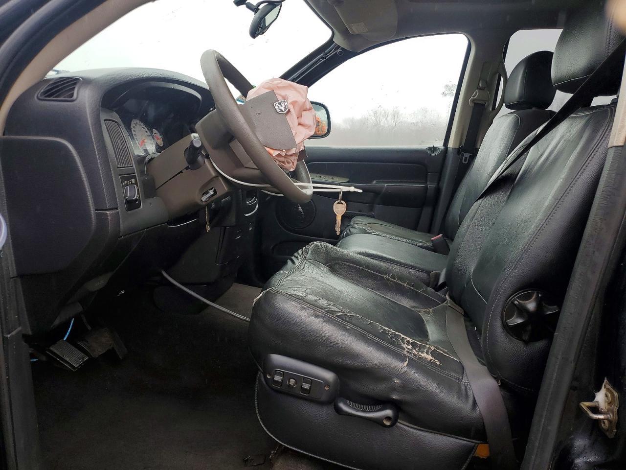 2005 Dodge RAM 1500 ST