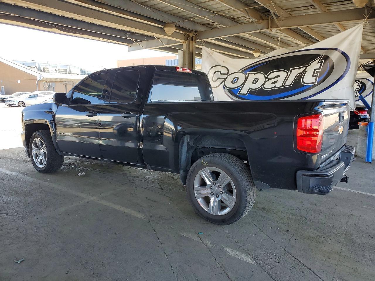 2018 Chevrolet Silverado C1500 Custom