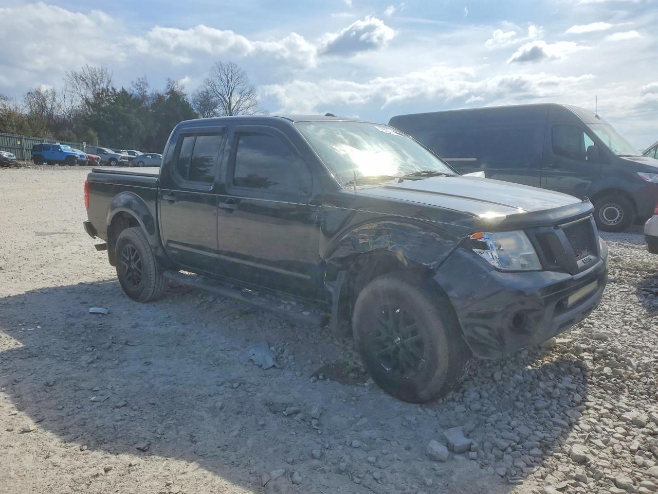 2017 Nissan Frontier SV