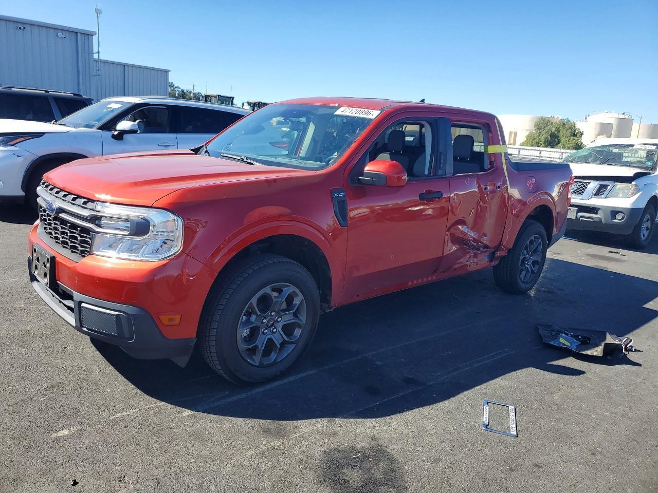 2022 Ford Maverick XL