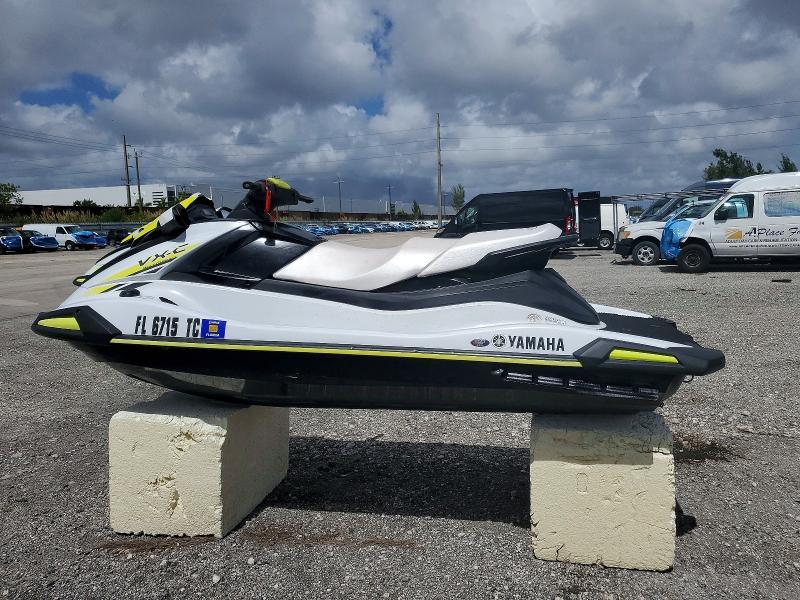 2022 YAM Yamaha VX