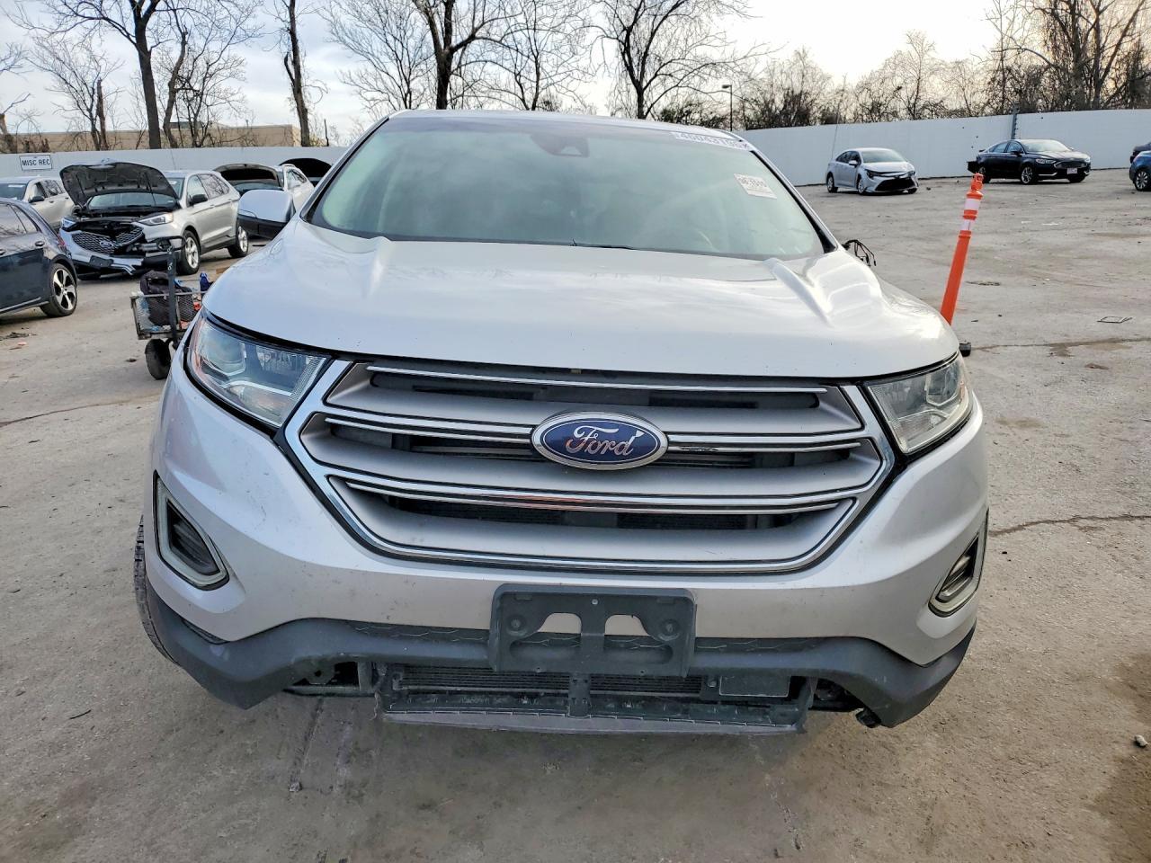 2018 Ford Edge sel