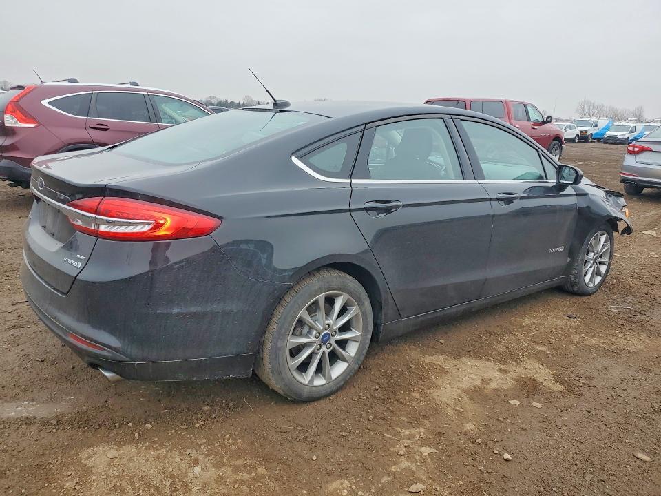 2017 Ford Fusion se Hybrid