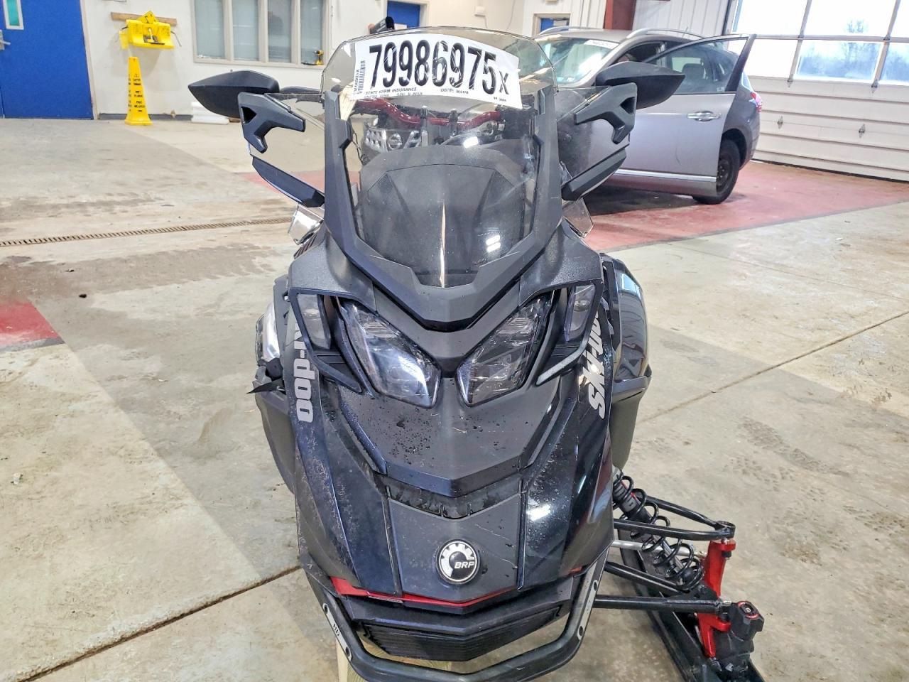 2025 Skidoo Renegade ADR W/ENDUR