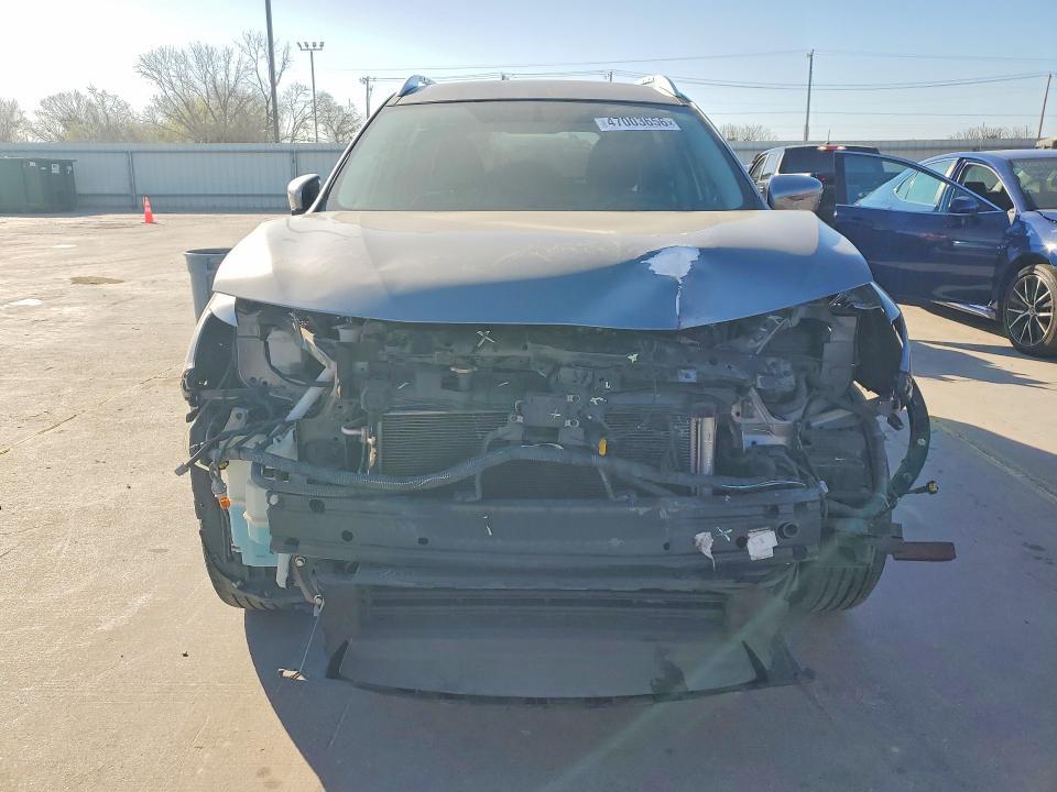 2018 Nissan Rogue sv