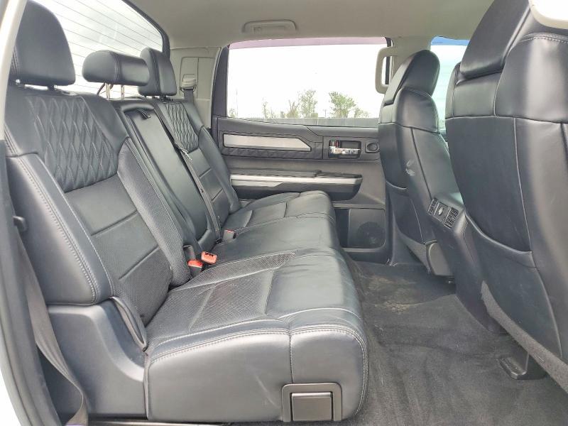 2017 Toyota Tundra Platinum