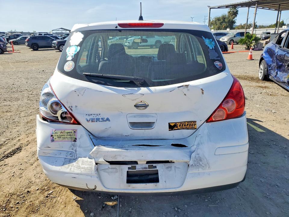 2009 Nissan Versa 1.8 s