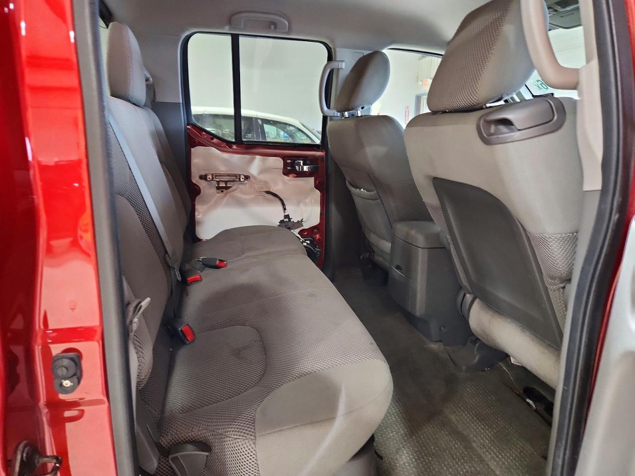 2014 Nissan Frontier S