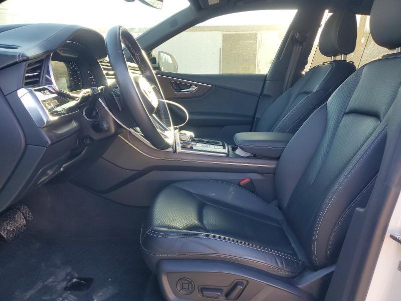 2021 Audi Q8 Prestige S-line