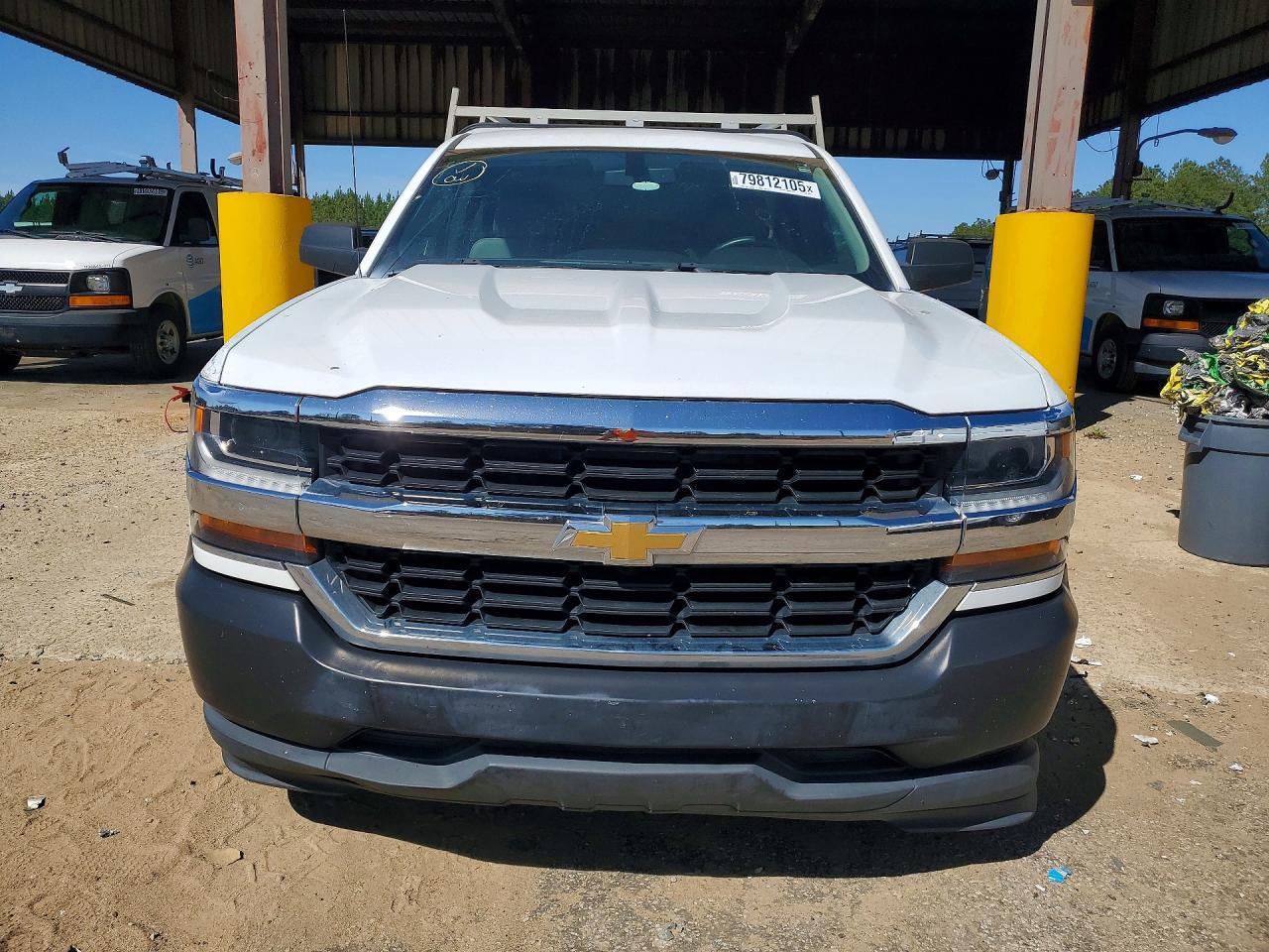 2018 Chevrolet Silverado C1500