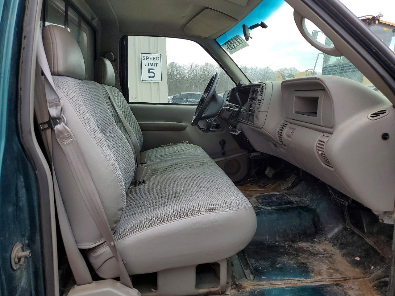 1998 GMC Sierra C2500