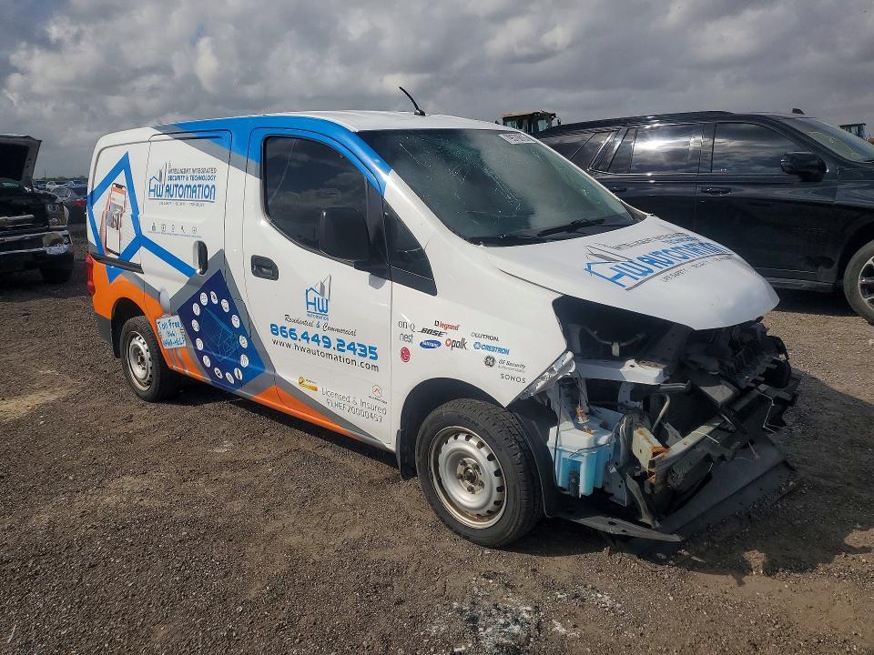 2019 Nissan NV200 S