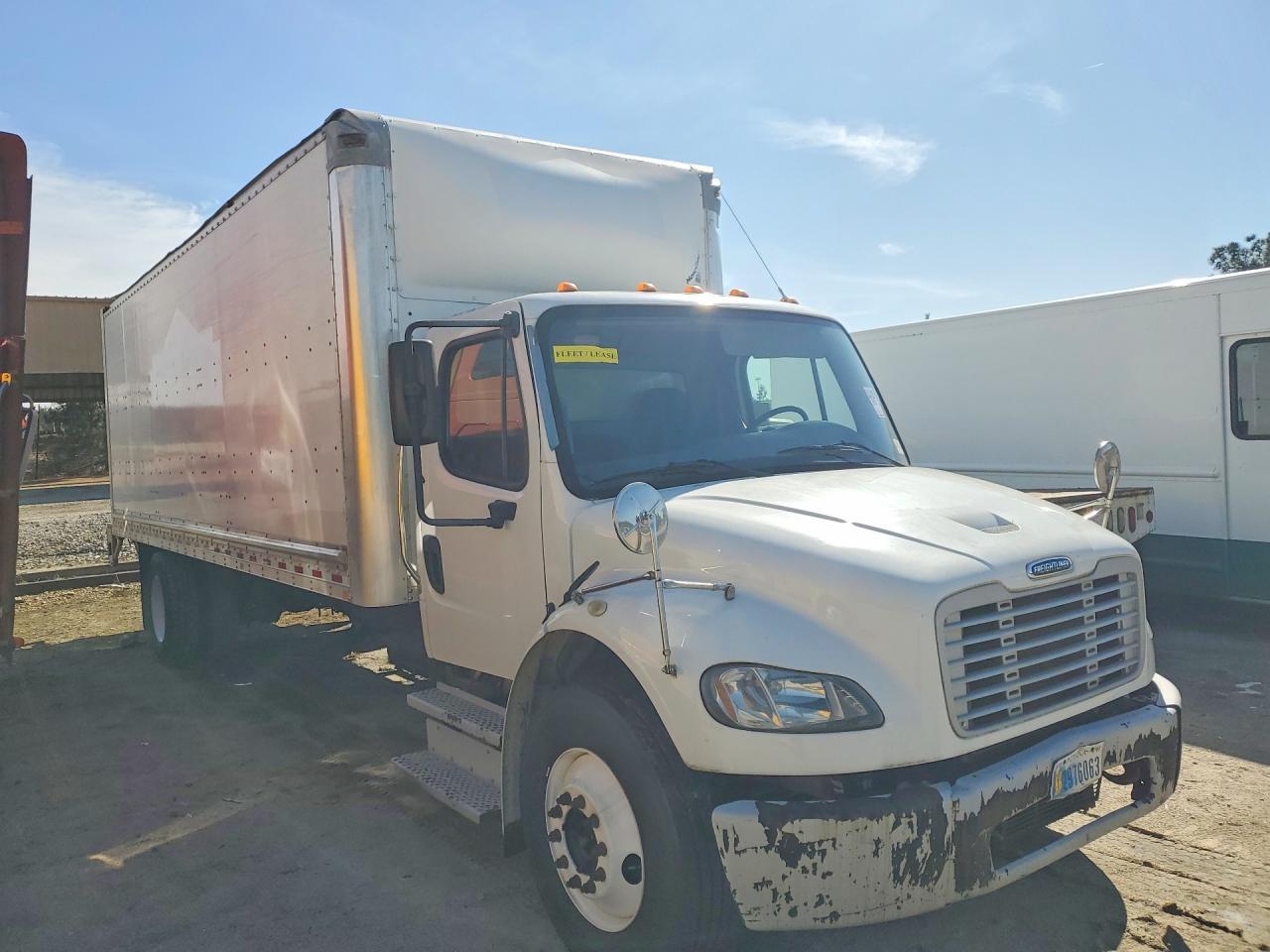 2017 Freightliner Business Class M2 BOX Truck