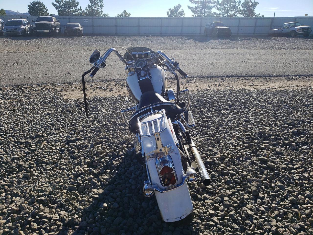 2005 Harley-Davidson Flstni