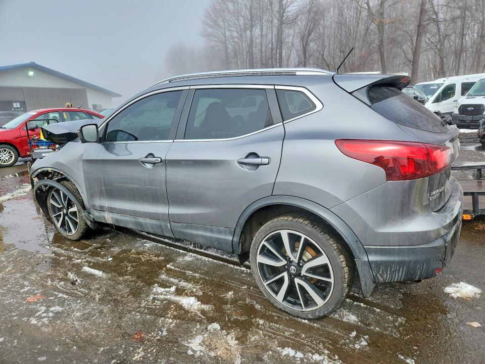 2017 Nissan Rogue Sport sl