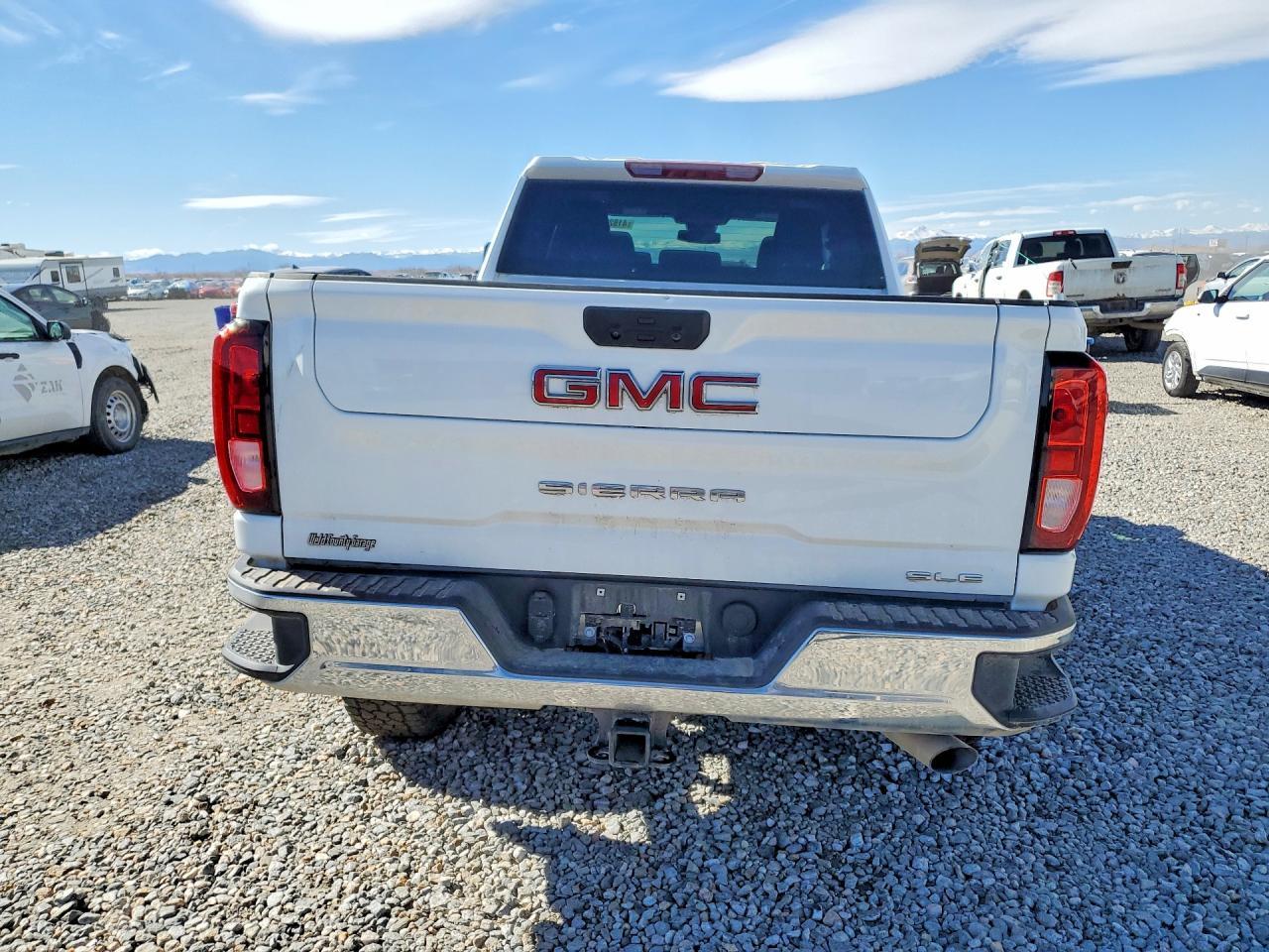 2025 GMC Sierra K2500 SLE