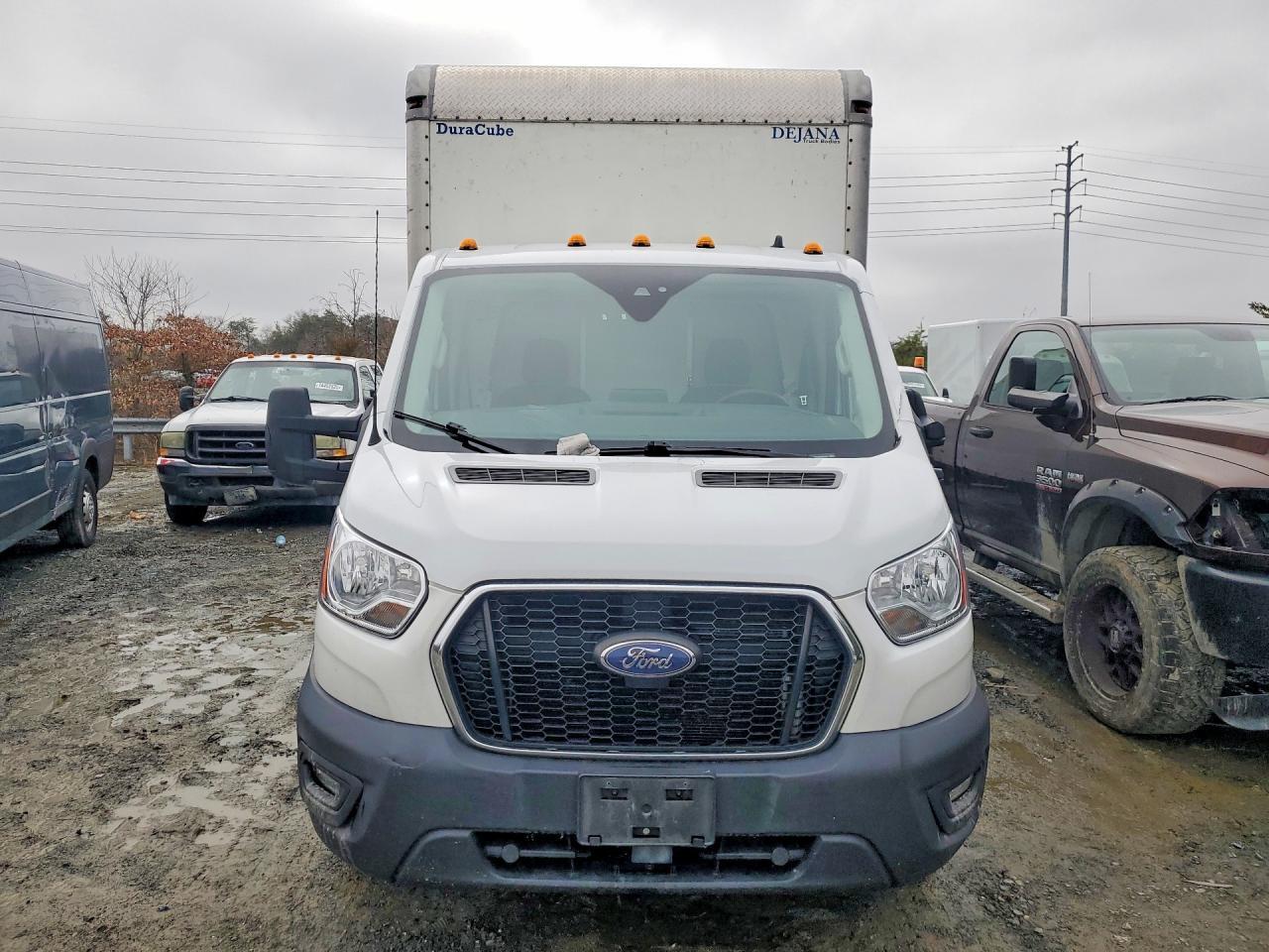 2020 Ford Transit BOX Truck