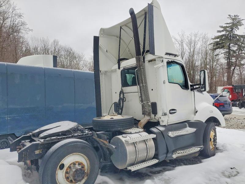 2020 Kenworth T680 Semi Truck