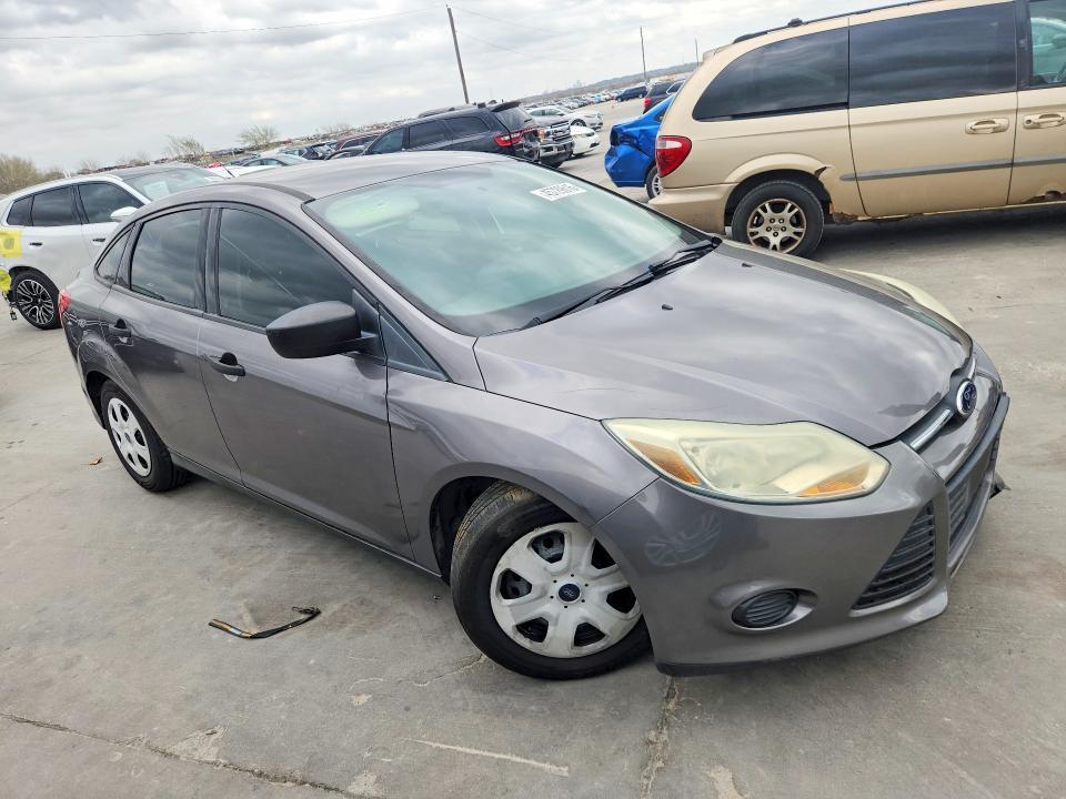 2014 Ford Focus s