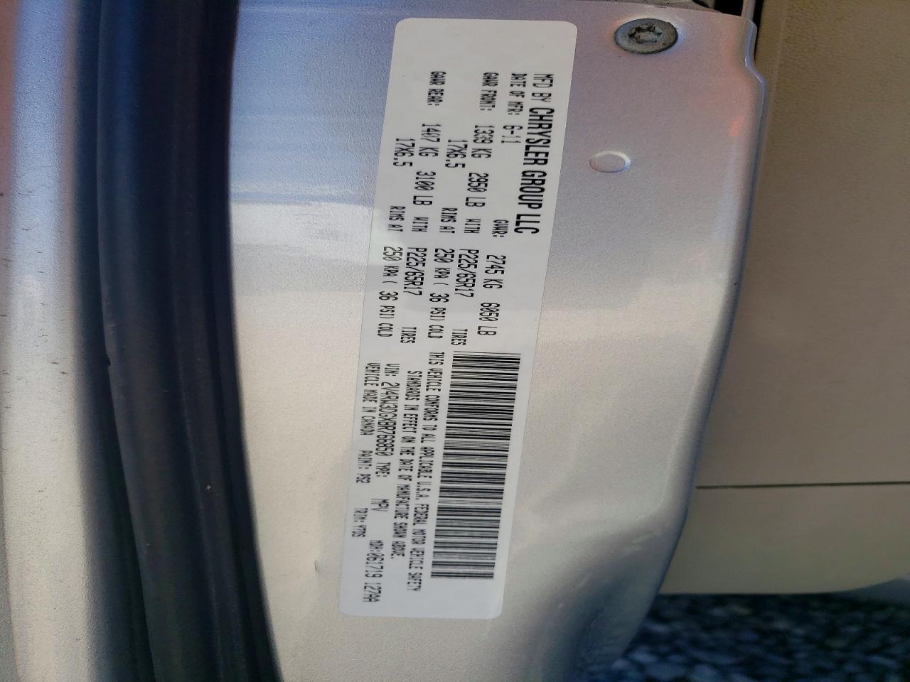 2011 Volkswagen Routan se