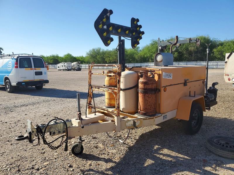 2001 Fenx 2001 Team Fenex Manhole Support Trailer