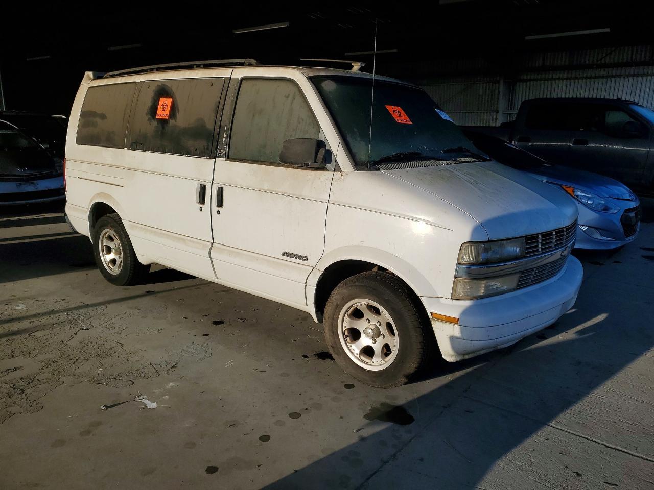 2001 Chevrolet Astro