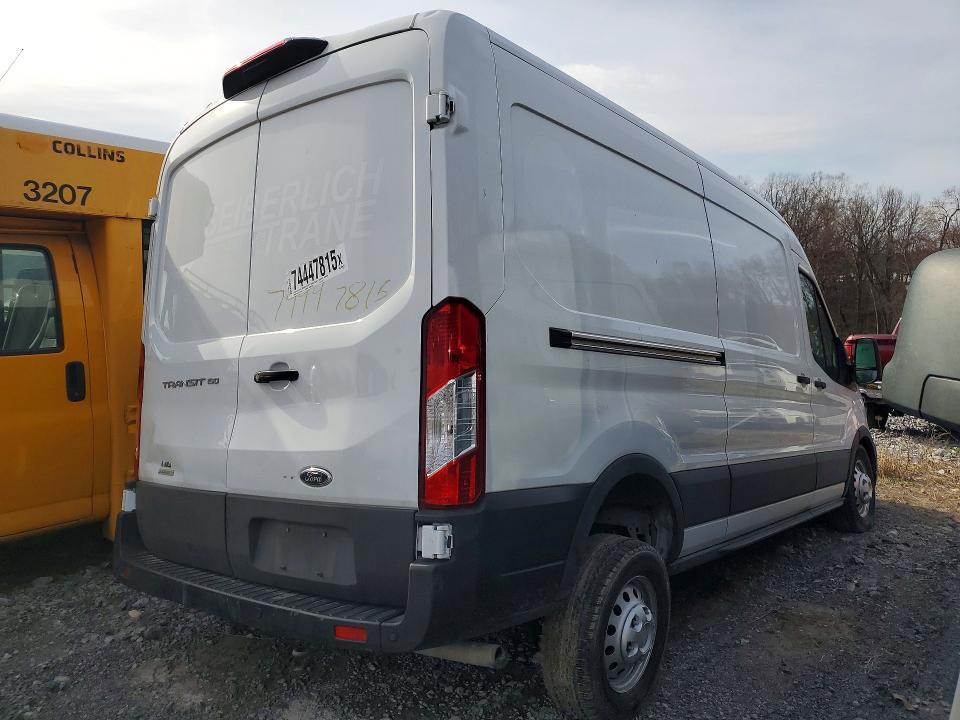 2025 Ford Transit T-150