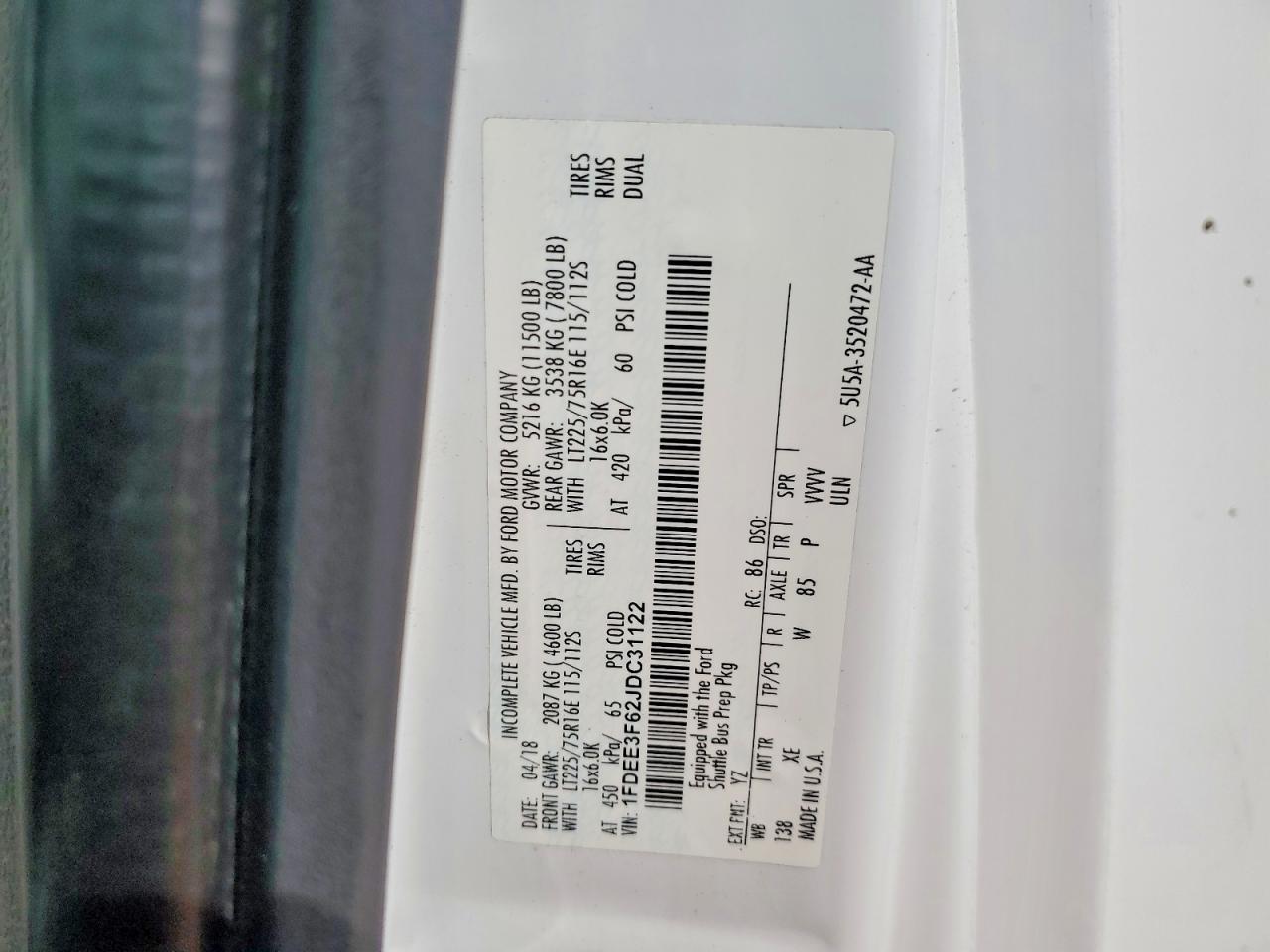 2018 Ford Econoline E350 Super Duty Cutaway Van