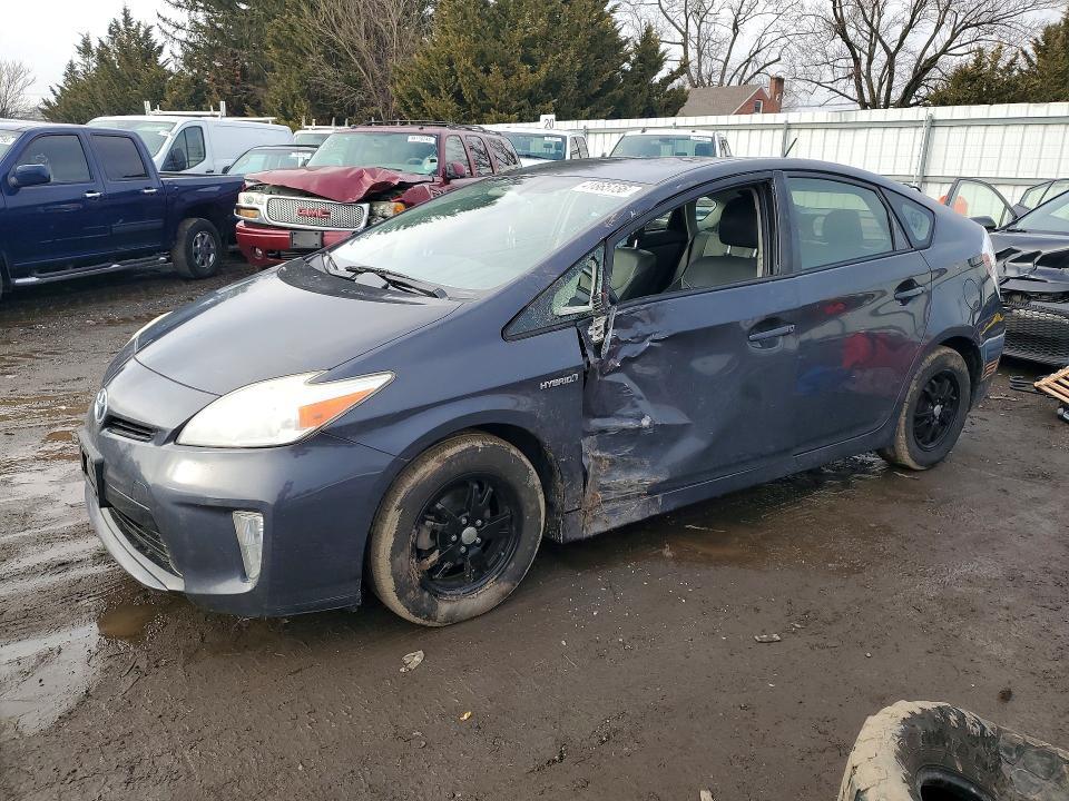 2013 Toyota Prius Four