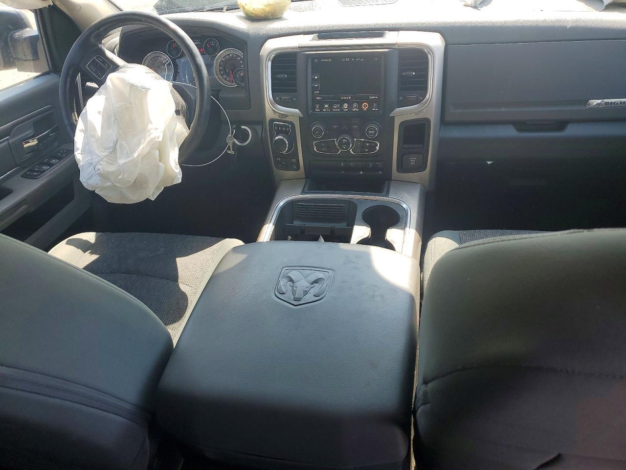 2017 Dodge RAM 1500 SLT