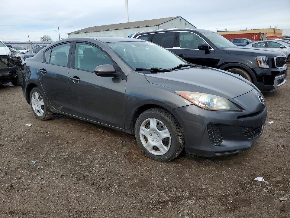 2013 Mazda 3 gs