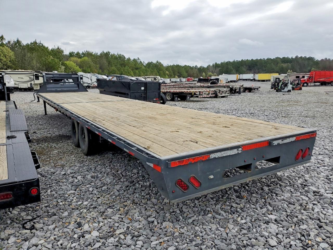 2023 Lamar Trailers 2023 Lamar Flatbed Trailer