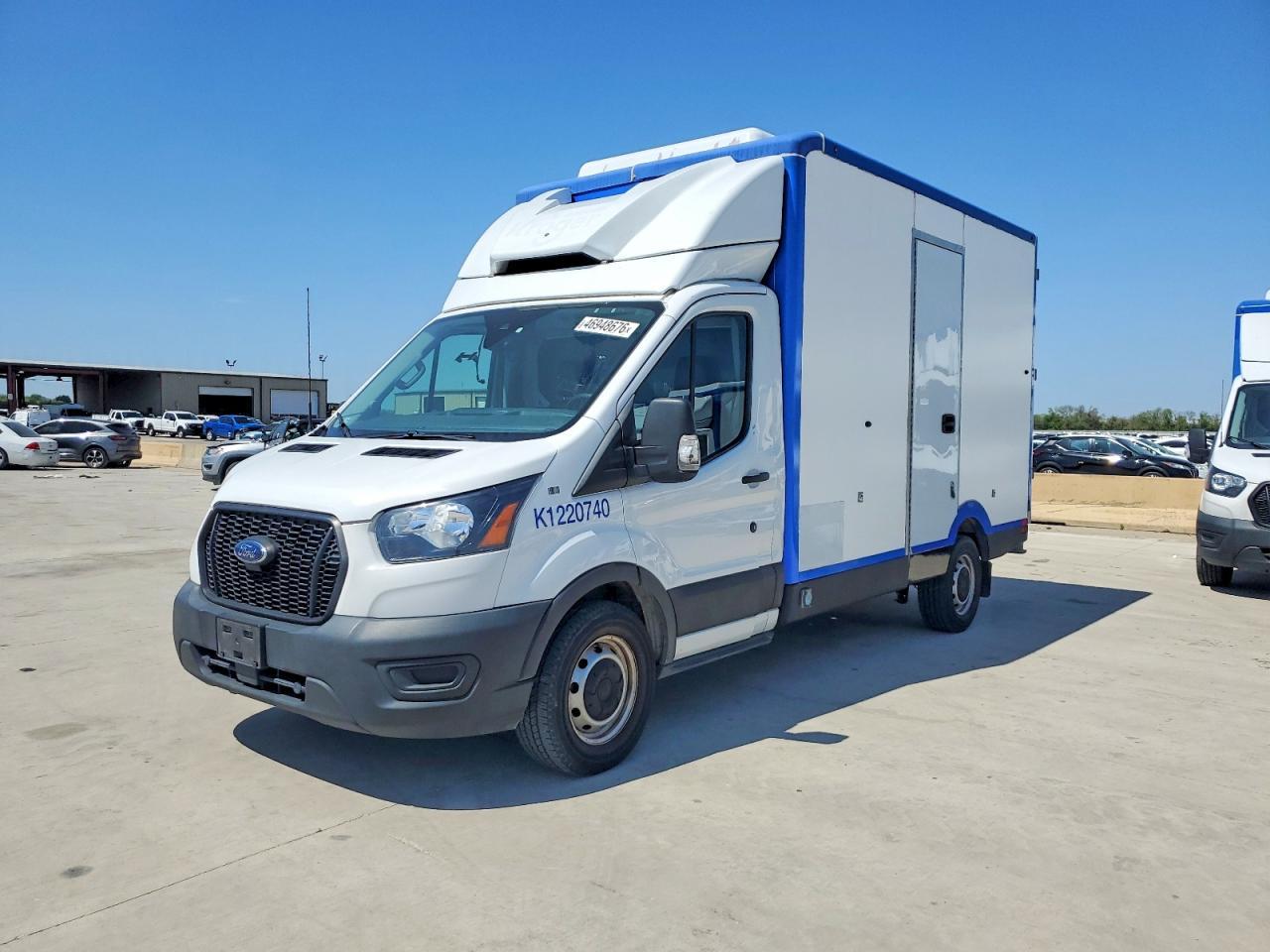 2022 Ford Transit Delivery Truck
