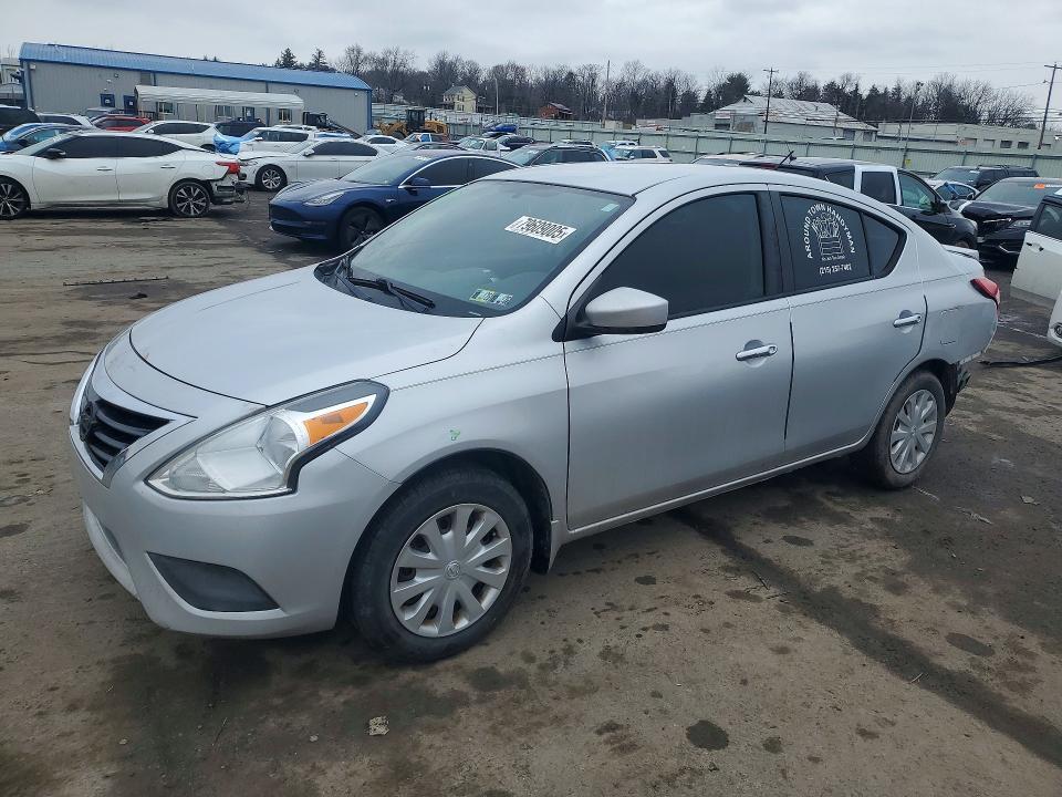2017 Nissan Versa 1.6 sv