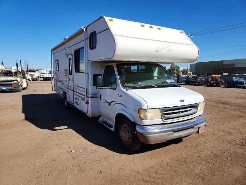 1998 Ford Econoline E450 Super Duty Cutaway Van RV