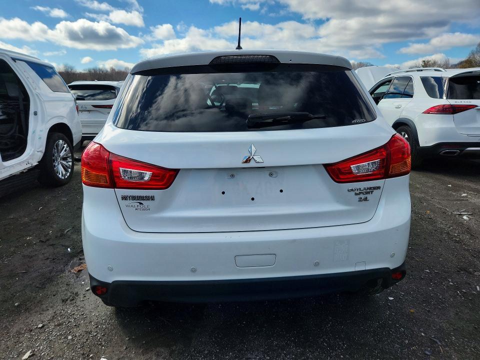 2015 Mitsubishi Outlander Sport es