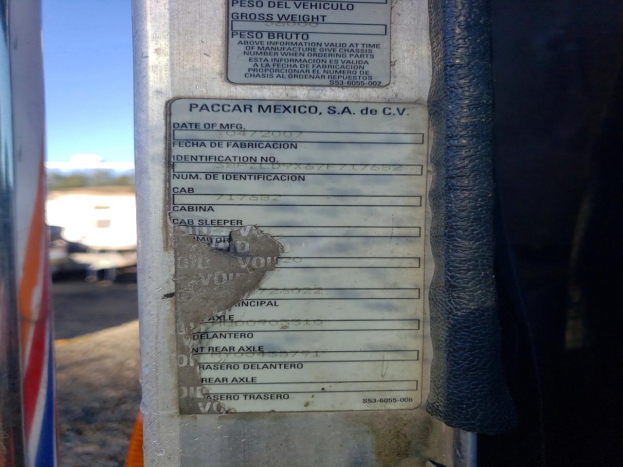 2007 Peterbilt 320 Refuse Truck