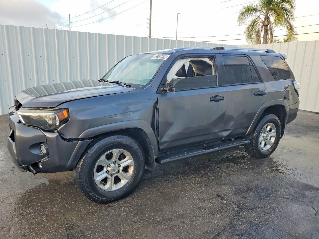 2020 Toyota 4runner SR5