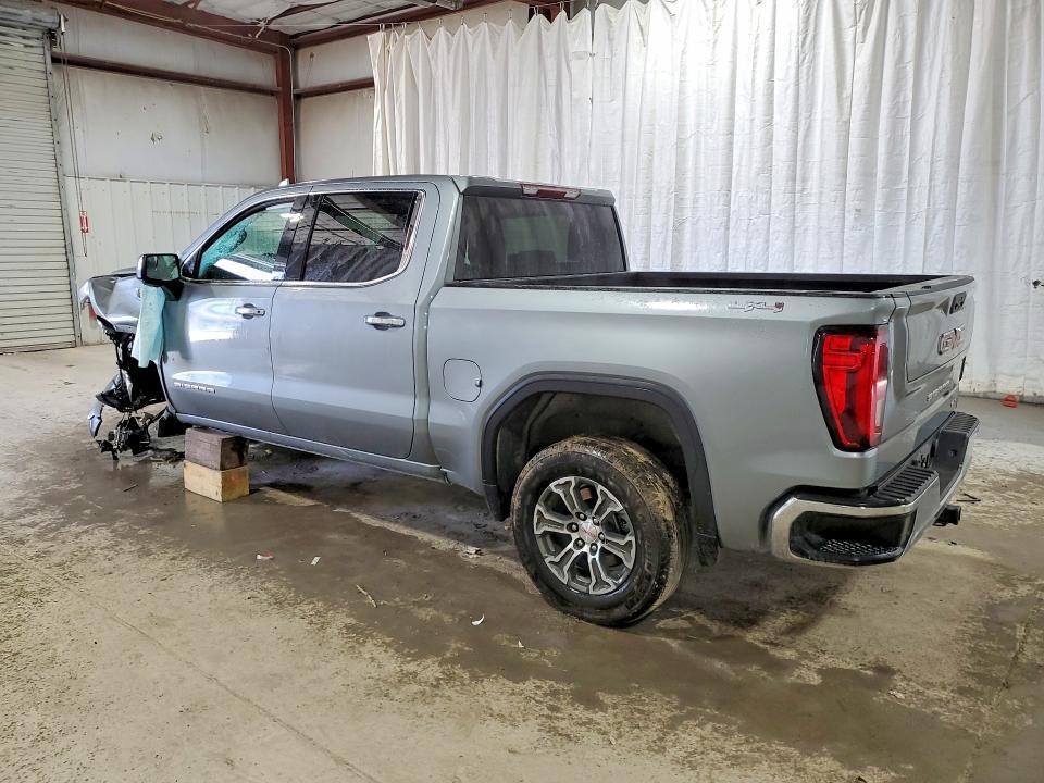 2025 GMC Sierra K1500 SLT