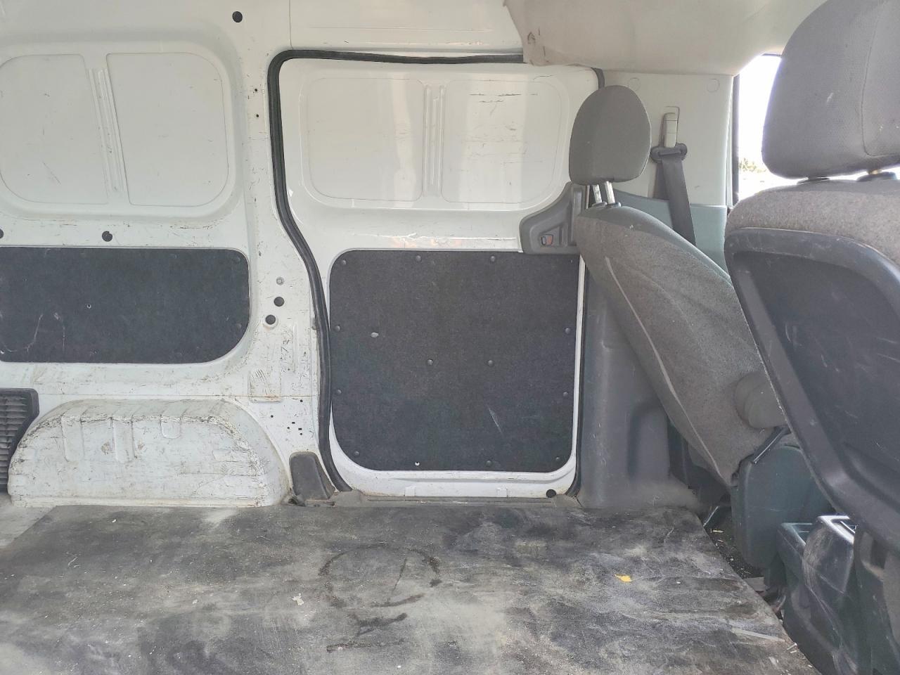 2014 Nissan NV200 S
