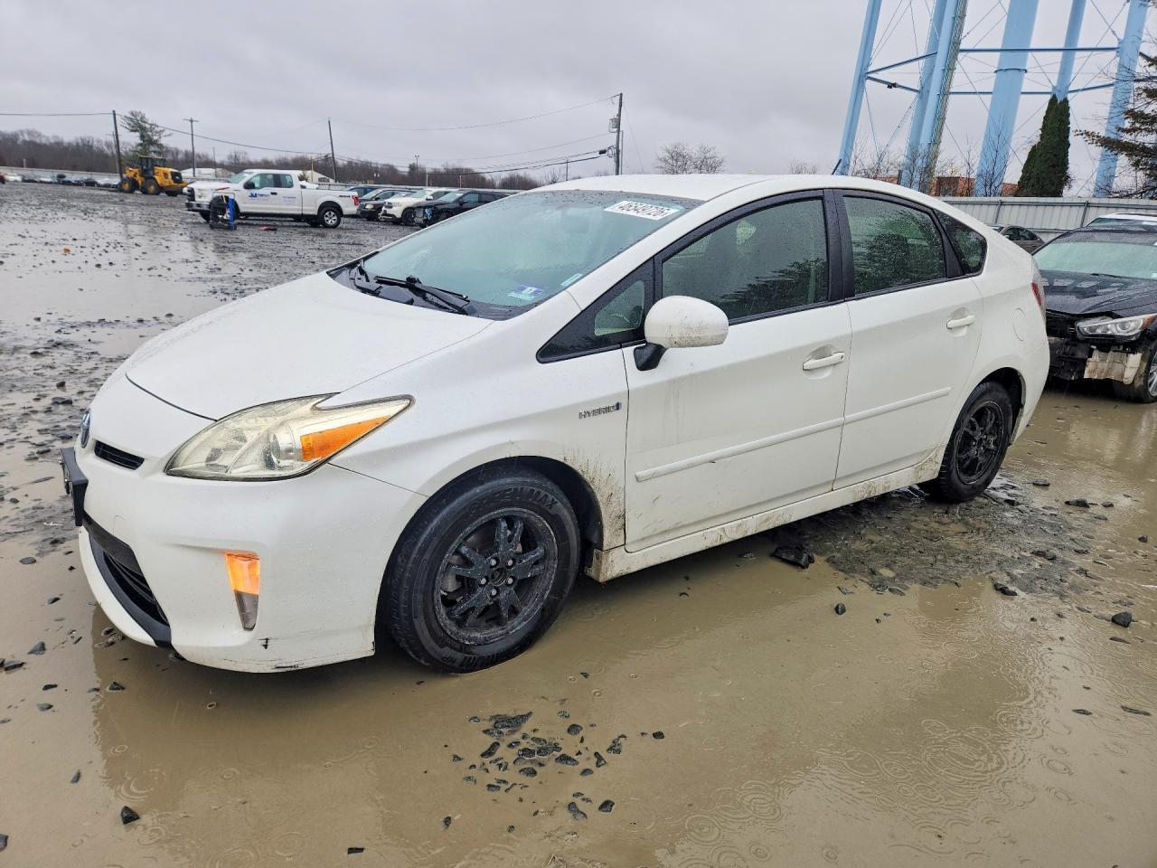 2014 Toyota Prius two