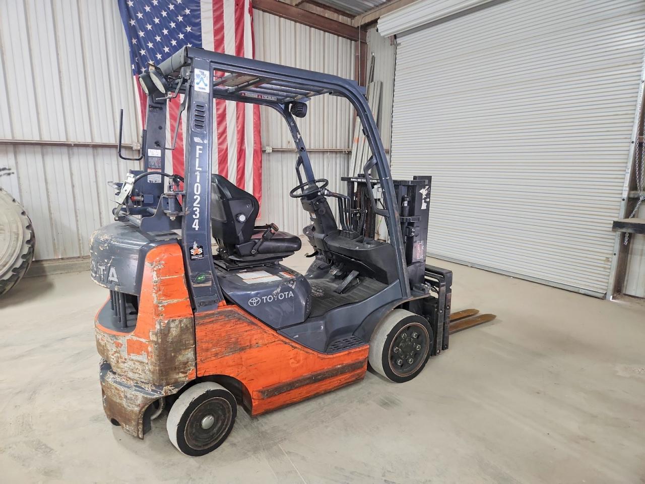 2015 Toyt Forklift
