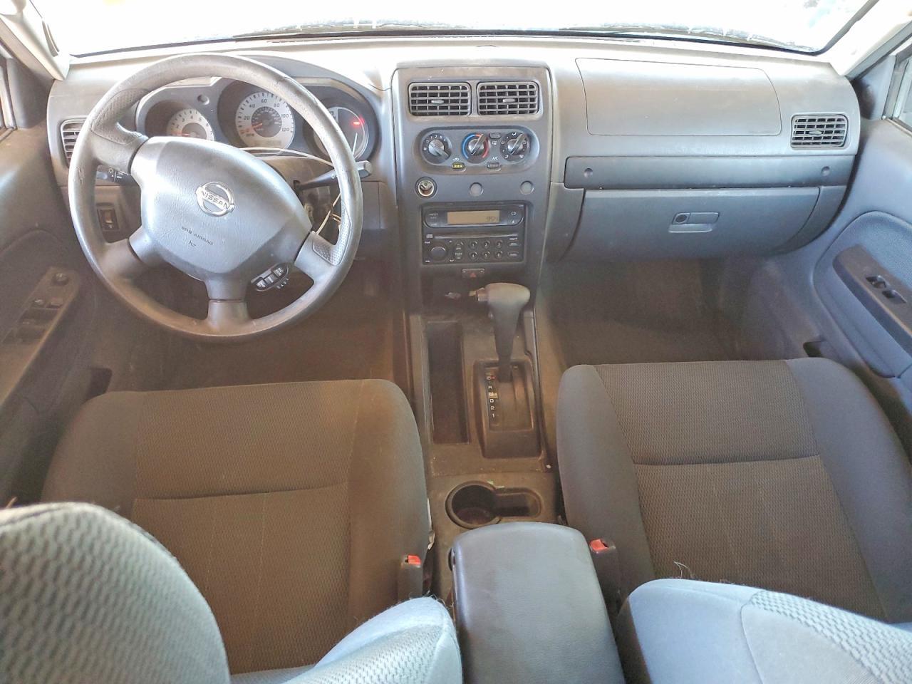 2004 Nissan Frontier XE-V6