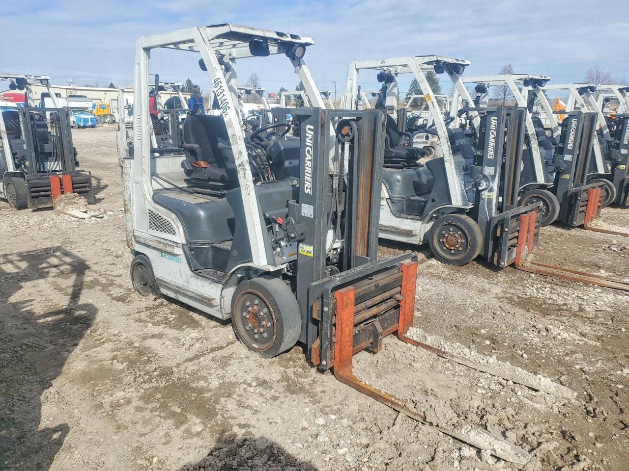 2015 Unicariers 2015 Nissan MCP1F2A20LV Forklift