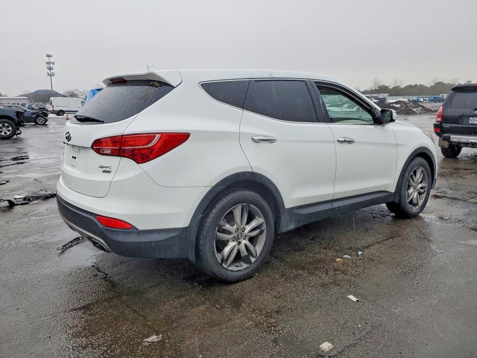 2013 Hyundai Santa fe s