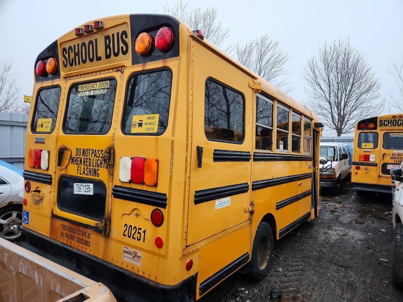 2010 Chevrolet 2010 Thomas Minotour G4500-School Bus