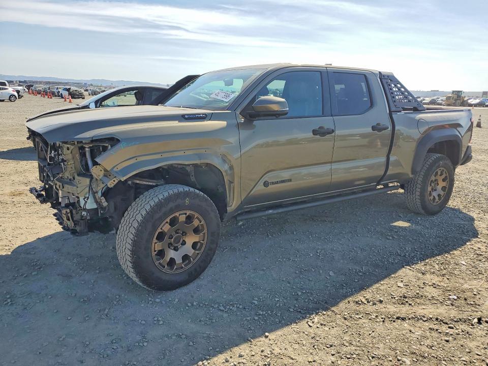 2024 Toyota Tacoma Trailhunter HV
