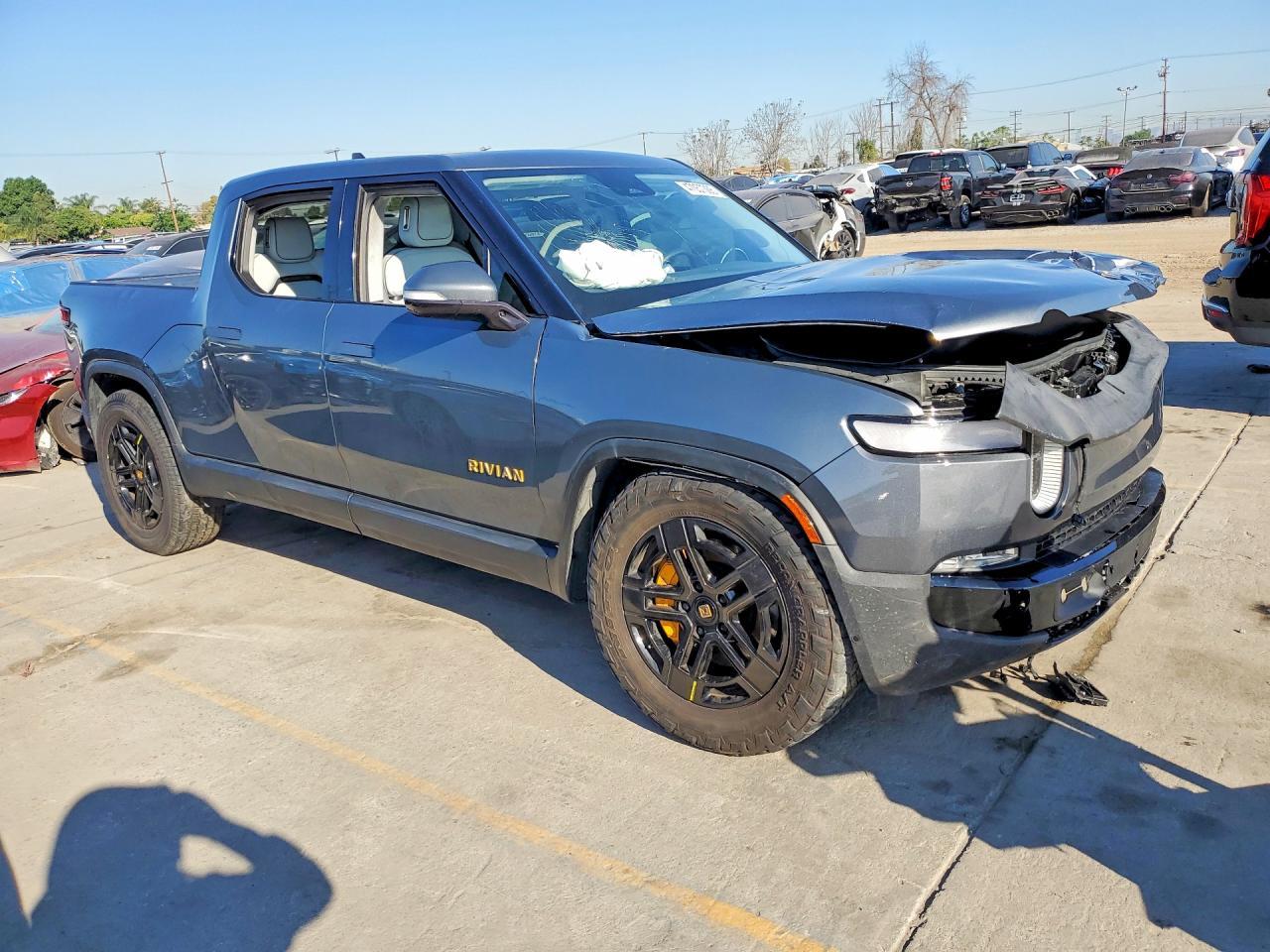 2023 Rivian R1T Adventure