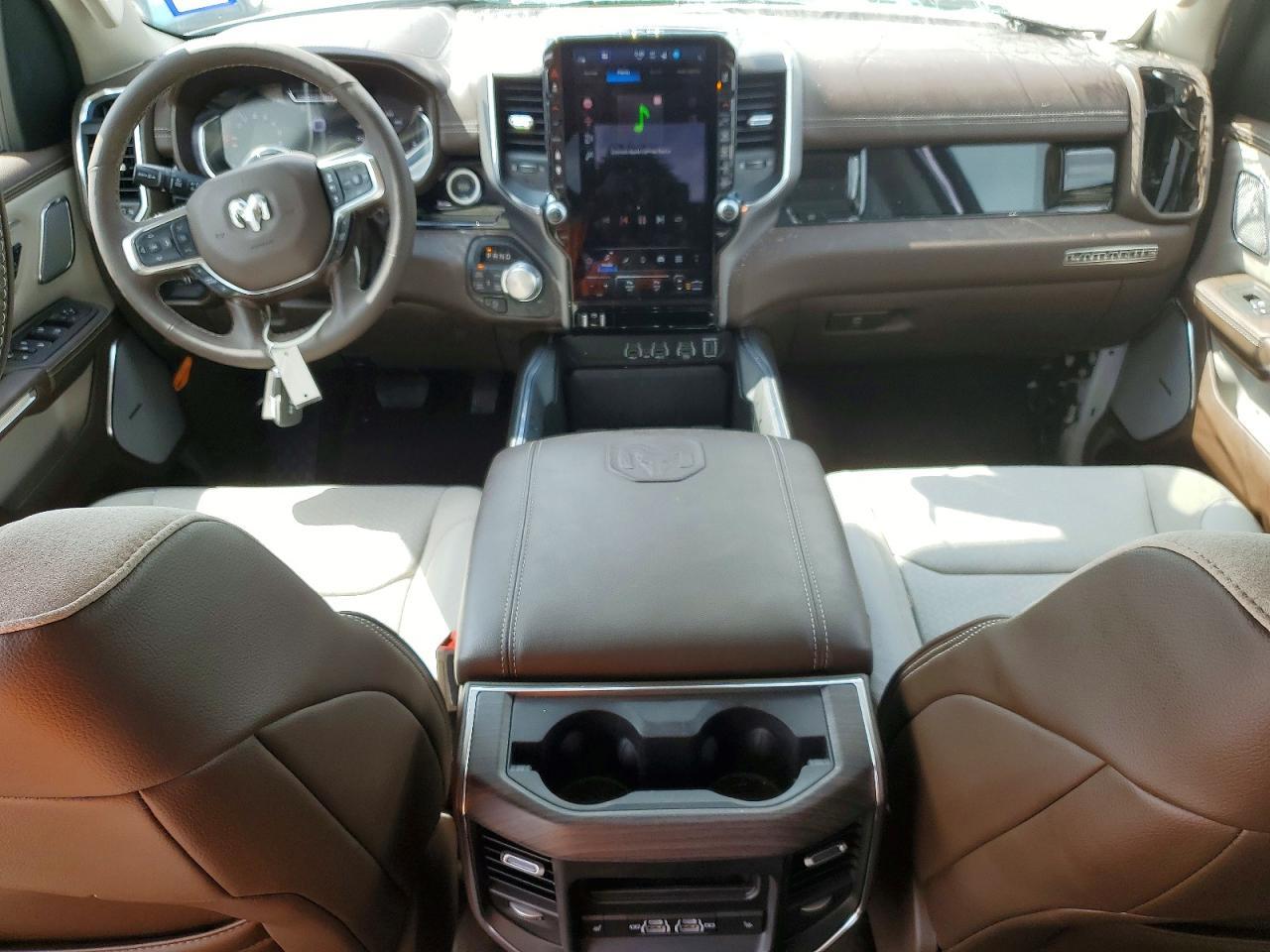 2025 Dodge 1500 Laramie